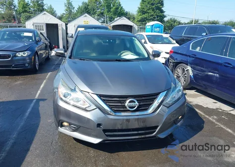 2016 Nissan Altima 2.5 Sv z USA, uszkodzony, nr VIN 1N4AL3AP7GC143342